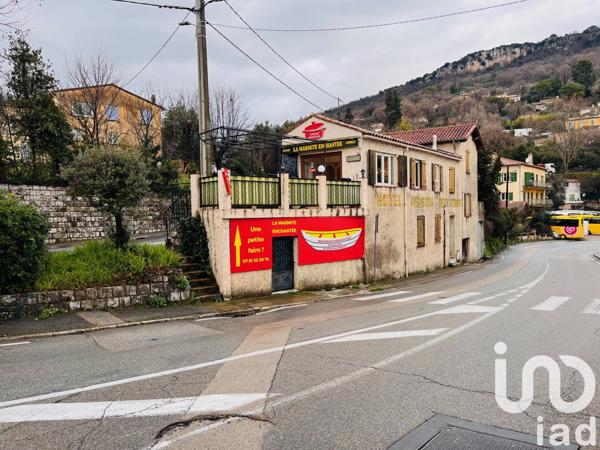Immeuble à vendre 250 m² Châteauneuf-Grasse