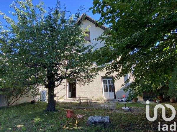 Maison à vendre 11 pièces 240 m² Saint-Chamond