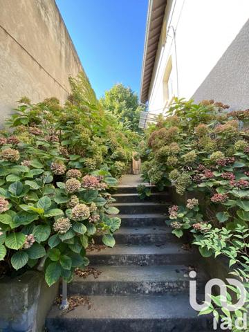 Maison à vendre 11 pièces 240 m² Saint-Chamond