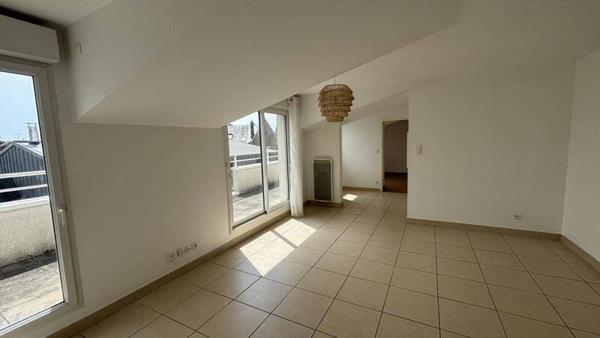 Appartement 2 pièces                                        - 44000 Nantes Réf : 11764