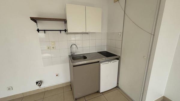 Appartement 2 pièces                                        - 44000 Nantes Réf : 11764