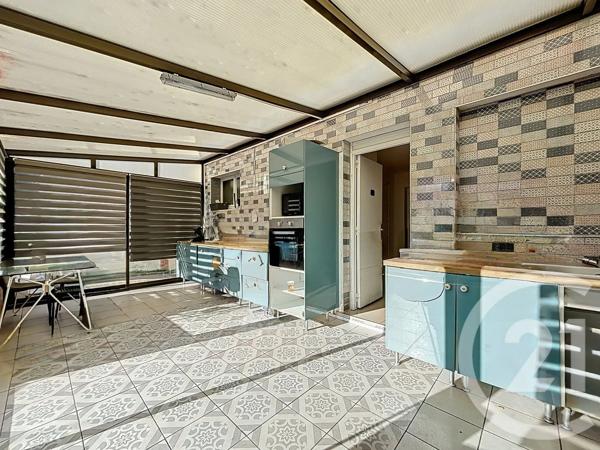 Maison à vendre  5 pièces - 112,30 m 2   SOTTEVILLE LES ROUEN  - 76