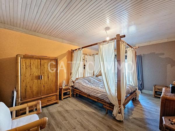 Delme (57590) Maison de 260 m² // Terrain de 452 m² // 4 chambres // DPE C // Terrasse // Jardin