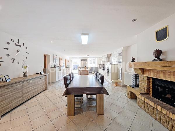 Delme (57590) Maison de 260 m² // Terrain de 452 m² // 4 chambres // DPE C // Terrasse // Jardin