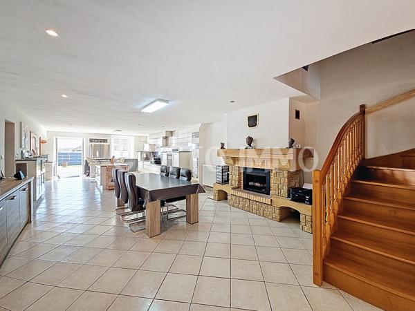Delme (57590) Maison de 260 m² // Terrain de 452 m² // 4 chambres // DPE C // Terrasse // Jardin