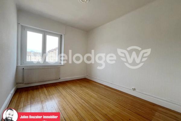 Appartement à vendre 2 pièces de 75 m² à Saint-Dié-des-Vosges