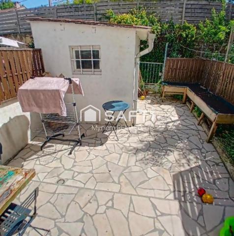 Investissement locatif sécurisé: Maison T3 louée, emplacement stratégique à Saintes !