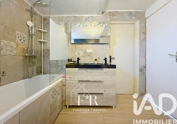 Maison à vendre 5 pièces 104 m² Le Pontet