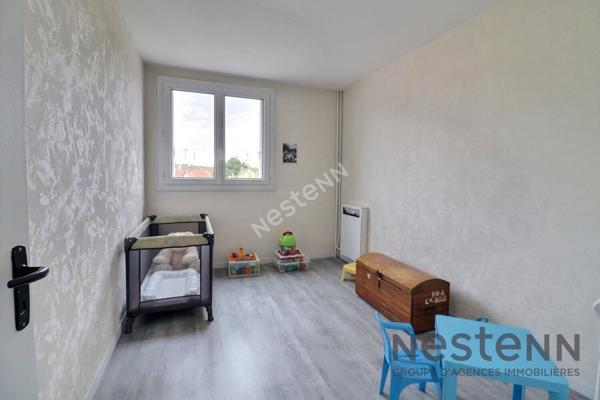 Appartement Neuilly Sur Marne 5 pièce(s) 82.01 m2