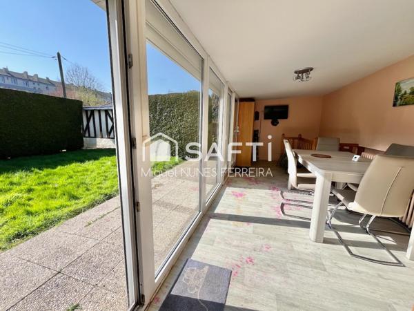 Maison plain-pied avec sous-sol aménagé