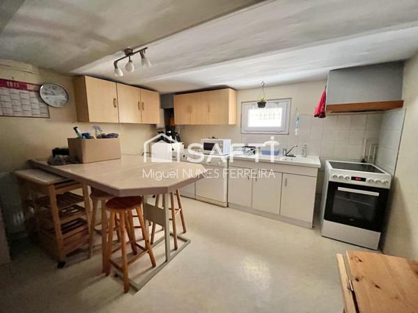 Maison plain-pied avec sous-sol aménagé