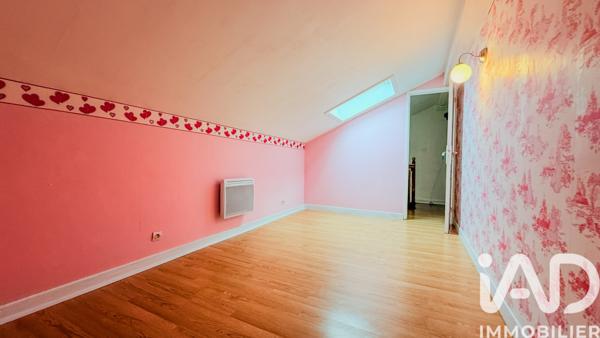 Maison à vendre 5 pièces 84 m² Saint-Genest-Lerpt