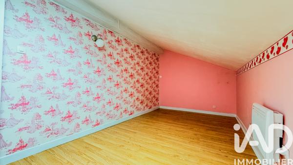 Maison à vendre 5 pièces 84 m² Saint-Genest-Lerpt