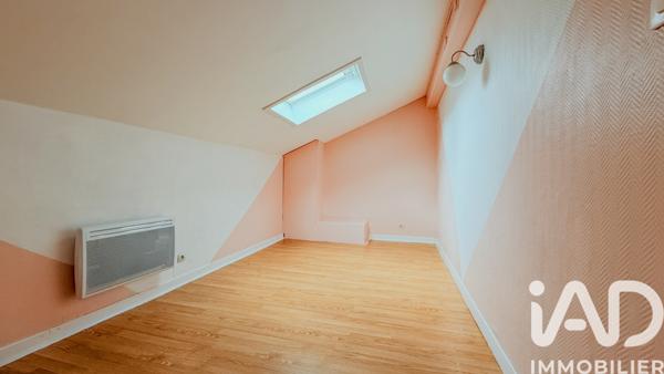 Maison à vendre 5 pièces 84 m² Saint-Genest-Lerpt