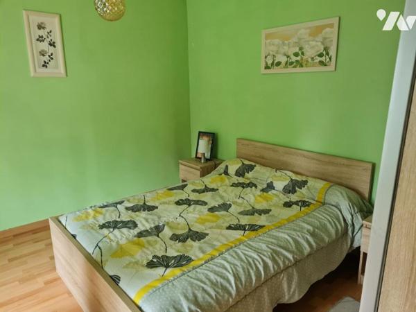 À Vendre à Rohan avec vue sur le plan d'eau maison de caractère