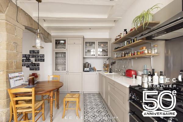 Vaste APPARTEMENT DE CARACTERE Intra Muros de VANNES