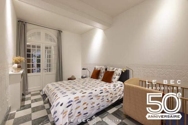 Vaste APPARTEMENT DE CARACTERE Intra Muros de VANNES