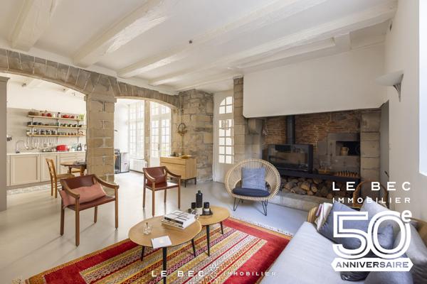 Vaste APPARTEMENT DE CARACTERE Intra Muros de VANNES