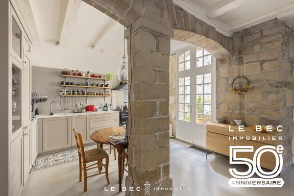 Vaste APPARTEMENT DE CARACTERE Intra Muros de VANNES