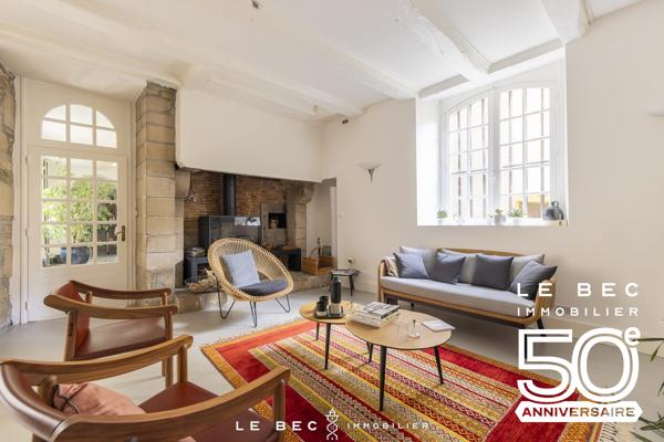 Vaste APPARTEMENT DE CARACTERE Intra Muros de VANNES