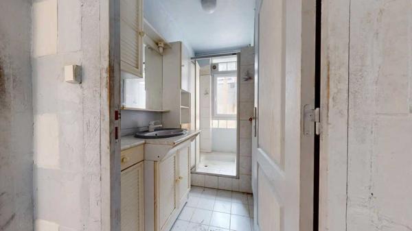 Maison ancienne - Le bugue Maison de village ancienne en pierre, environ 100m2 avec courette intérieure