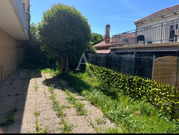 APPARTEMENT TYPE3 DE 68.78 m2 EN REZ DE JARDIN AVEC JARDINET BOX MANOSQUE