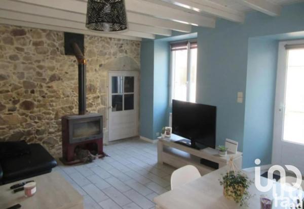 Maison 4 pièces de 80 m² à Bressuire (79300)