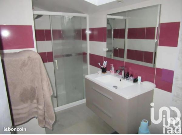 Maison 4 pièces de 80 m² à Bressuire (79300)