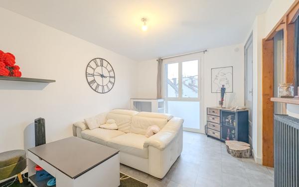 Appartement à vendre    4 pièces • 65,04 m2 Aurillac