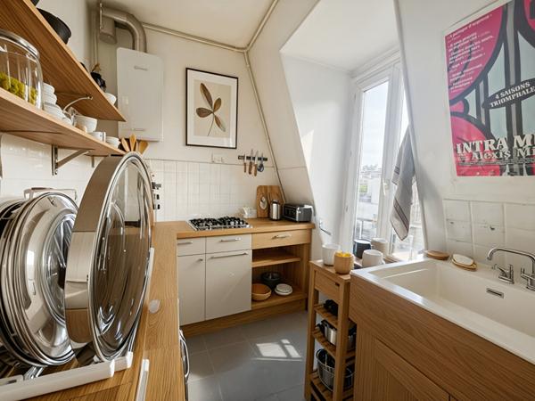 2 pièces 40 m2 - Rue Lapeyrere