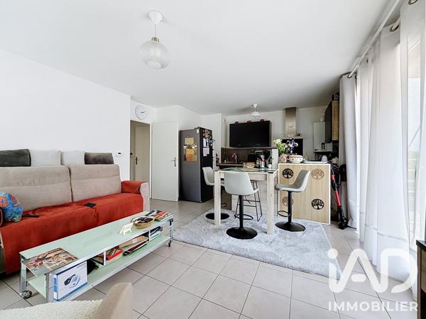 Appartement à vendre 3 pièces 61,6 m² Santeny