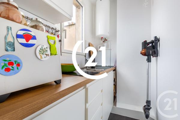 Appartement Studio à vendre  1 pièce - 27 m2 PARIS - 75018
