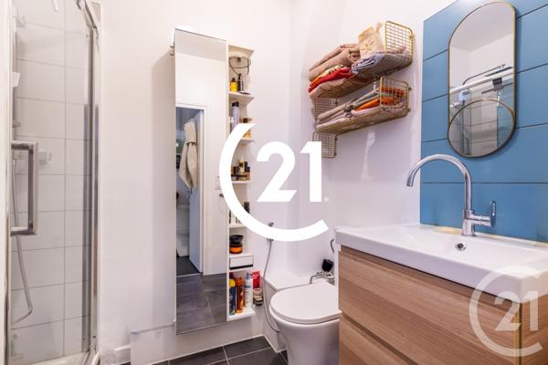 Appartement Studio à vendre  1 pièce - 27 m2 PARIS - 75018