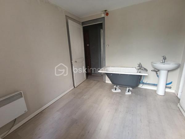 Local commercial de 77 m²