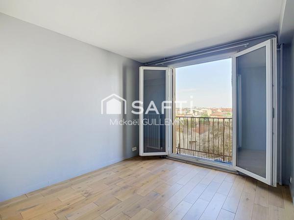 Appartement 3 pièces + balcon et parking