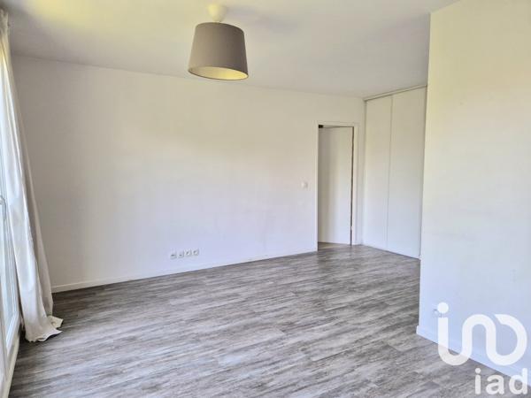 Appartement à vendre 2 pièces 41 m² Saint-Pierre-du-Perray