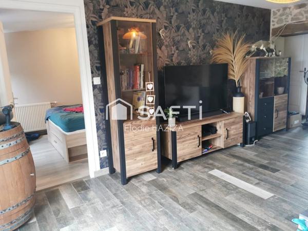 Maison de ville sur la commune de La Peyratte