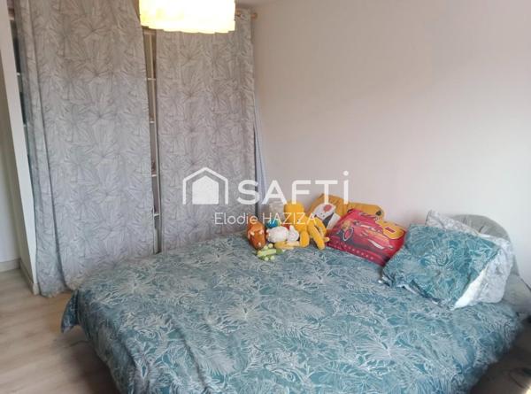 Maison de ville sur la commune de La Peyratte