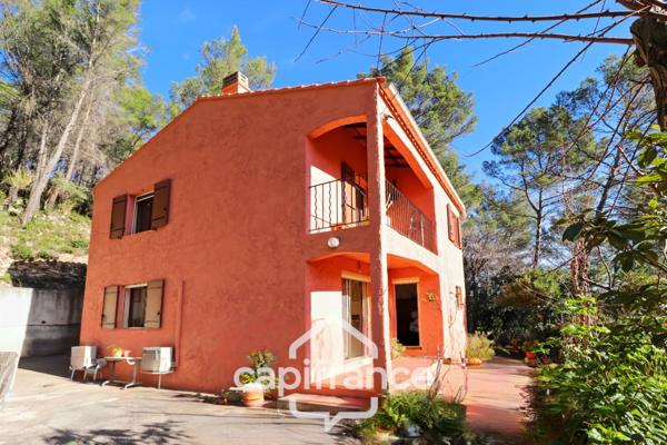 BELGENTIER (83) Maison à vendre 5 pièces + garage sur 6700m² de terrain.