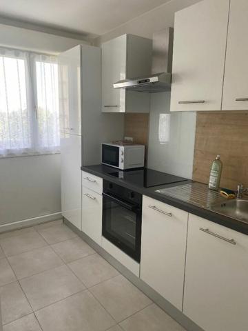 Appartement à louer    1 pièce •    Reims