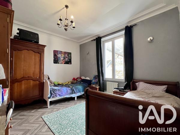Maison à vendre 10 pièces 250 m² Arthies