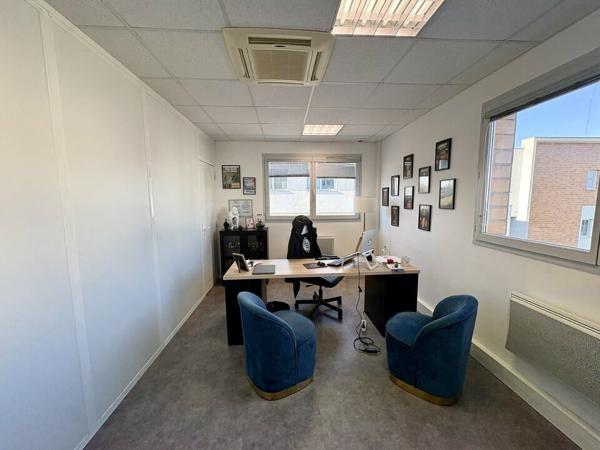 BUREAUX 115 m² - A LOUER- PARC DU GOLF