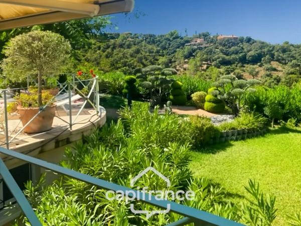 Propriété à vendre 6 pièces LA LONDE LES MAURES (83)- Domaine de Valcros.