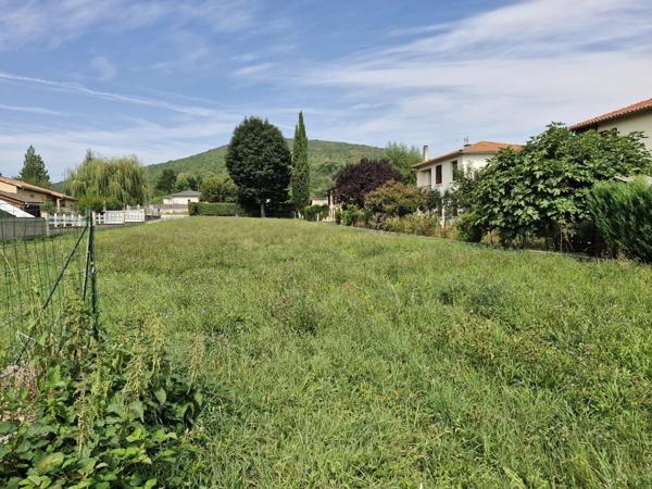 Vente Terrain 2250 m2 à Lavelanet