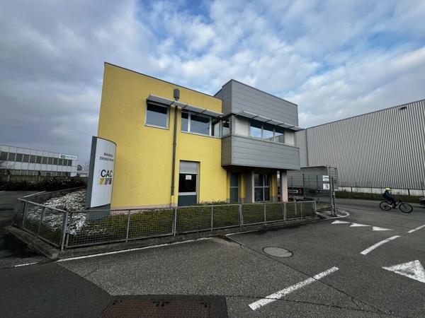 BUREAUX à LOUER de 161 m²