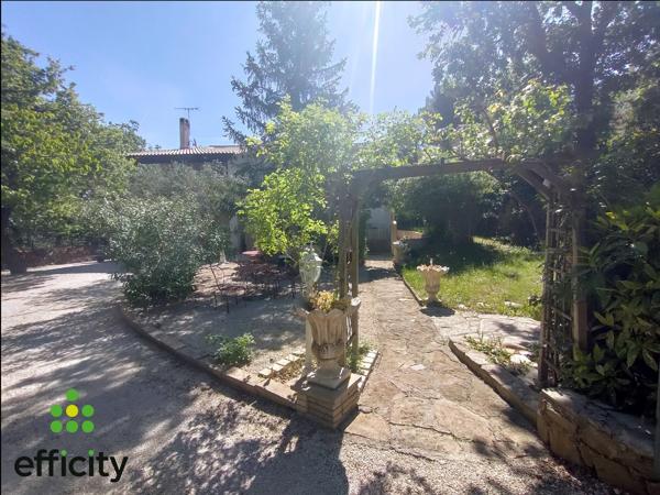 Maison 4 pièces - 220 m² Bien prestige