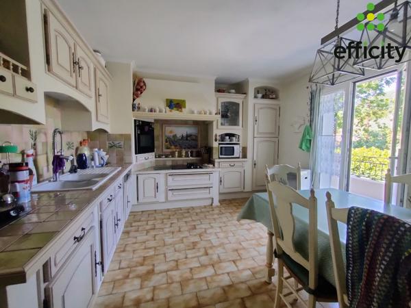 Maison 4 pièces - 220 m² Bien prestige