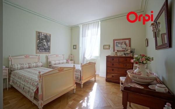 Maison à vendre    8 pièces •  Bernay