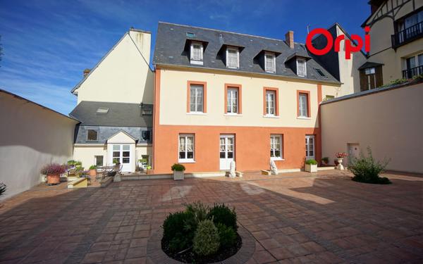 Maison à vendre    8 pièces •  Bernay