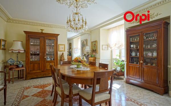 Maison à vendre    8 pièces •  Bernay